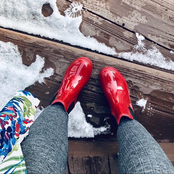LAST PAIR! New! Red Rain Boots with Block Heel - Picture 3 of 8